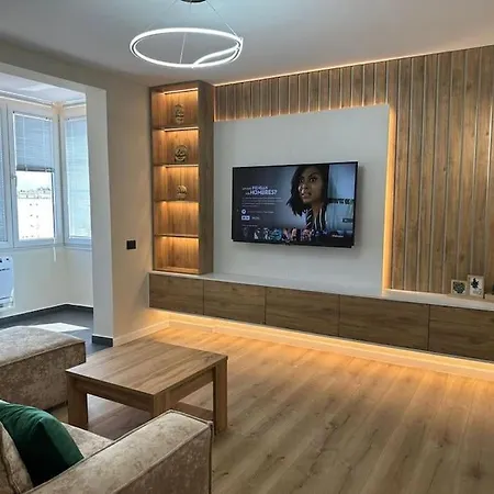 Apartment Center Flat With A Great View Tirana
