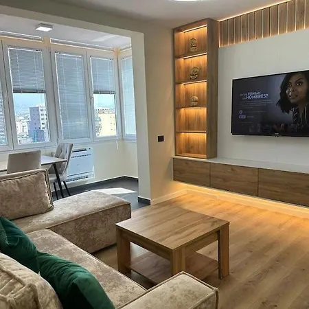 Center Flat With A Great View Apartment Tirana
